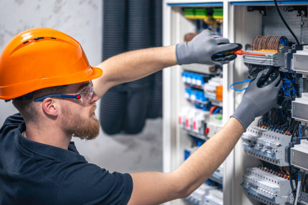 Best Local Electrician Companies  in Hiram, GA